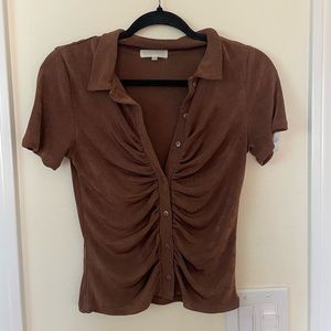 Synched brown top